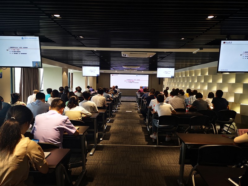 1594596372531984xVLF.jpg 29d04a5edeb6606e0952b780beb26f3_副本.jpg