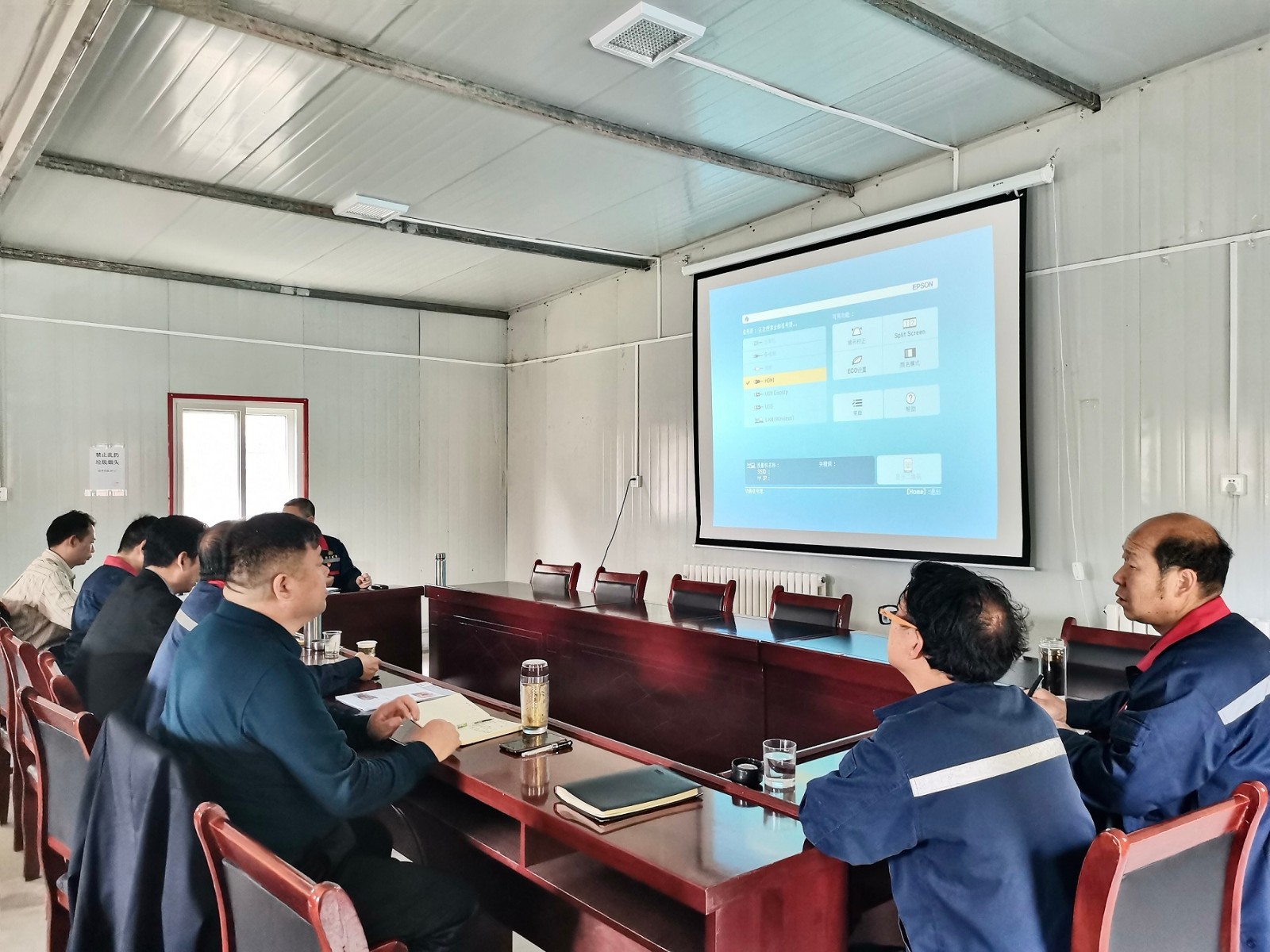 161827754567512674ei.jpg 鼎豐礦業(yè)2.JPG