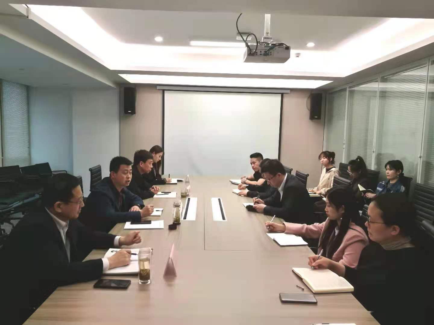 1619658785385836bCEb.png 綠能.png
