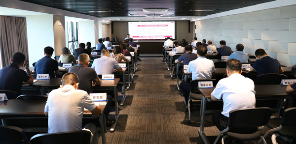 1627870299962282bFxd.jpg 省國資委“黨委書記講百年黨史”系列黨課專題組到陜西環(huán)保集團(tuán)宣講黨史1_副本.jpg