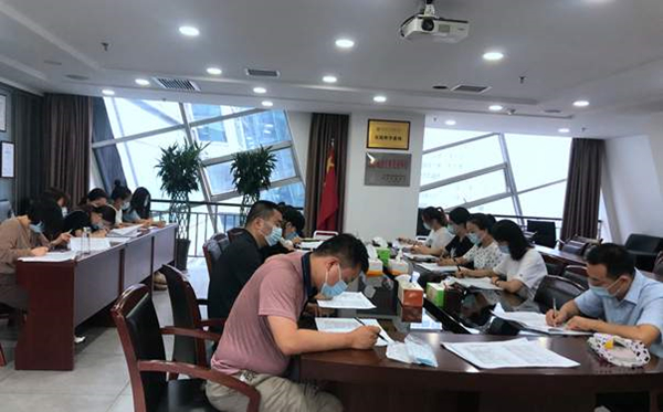 水環(huán)境公司舉辦“安康杯”職工安全應(yīng)急技能知識普及競賽活動_副本.jpg